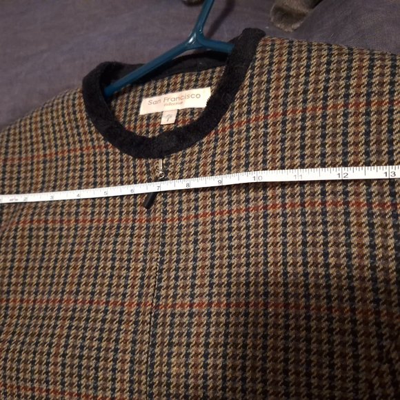 Vintage Jacket - Picture 3 of 5